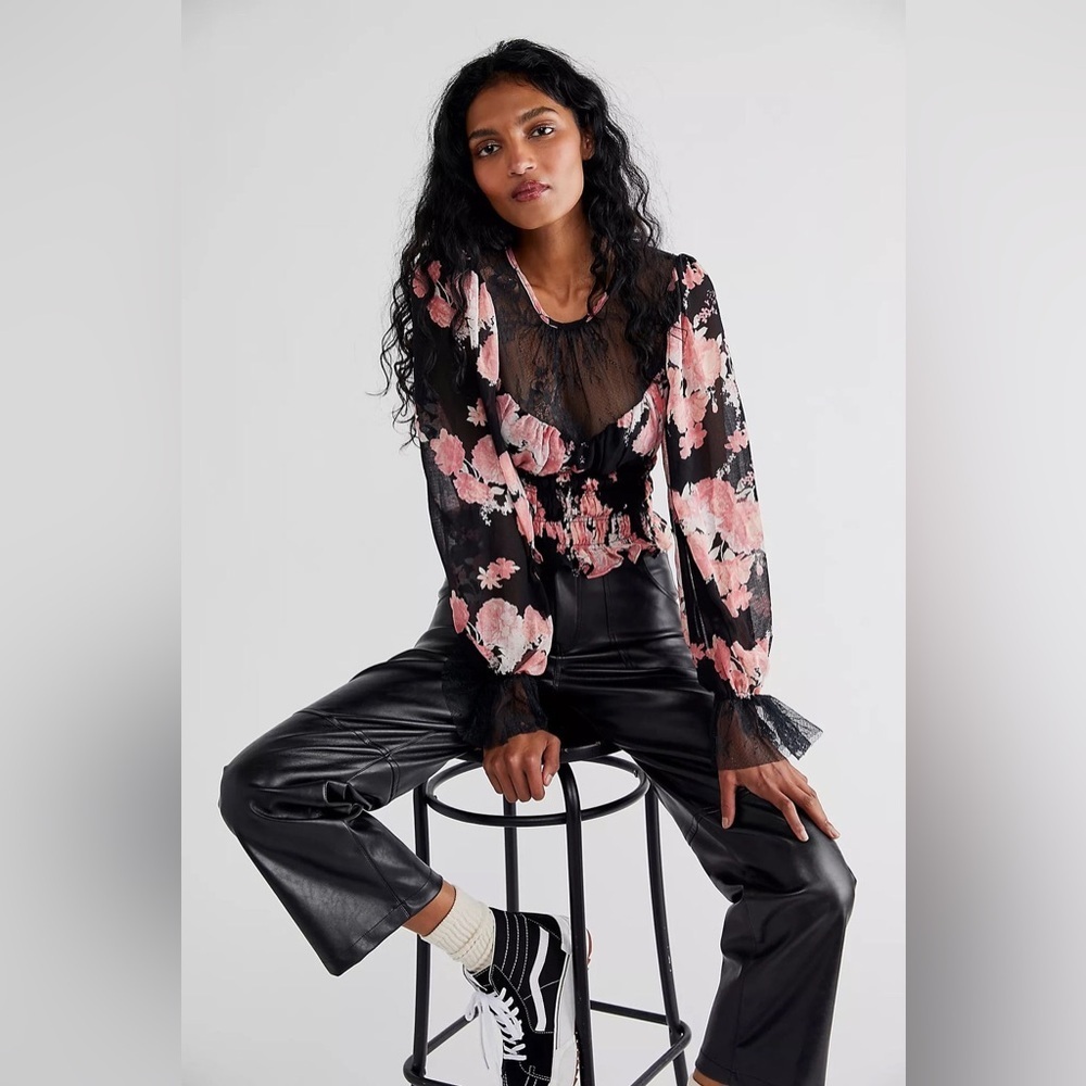 Free People Daphne Blouse Top Sz S Black Floral Lace Cuffs Smocked Waist